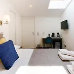 Pessina 90 Apartamento *