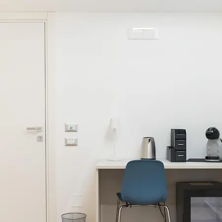 Pessina 90 Apartment *