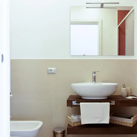 Pessina 90 Apartment
