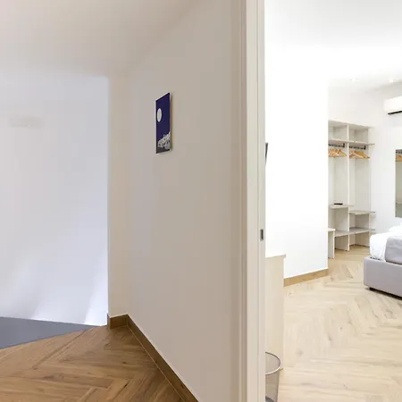 Apartment Pessina 90