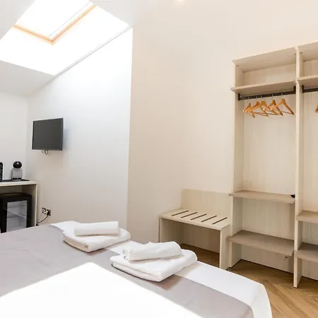 Apartment Pessina 90 Naples