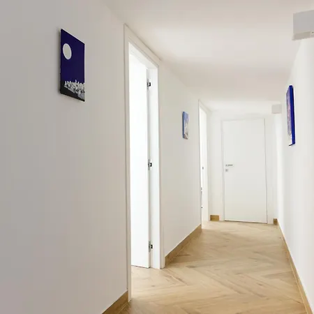 Pessina 90 Apartament