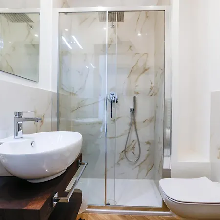 Pessina 90 Apartament