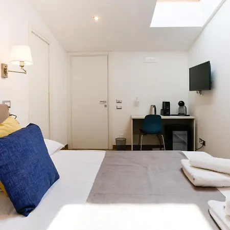 Pessina 90 Apartament *