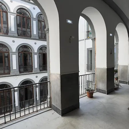 Pessina 90 Apartamento *
