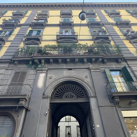 Pessina 90 Apartamento Nápoles